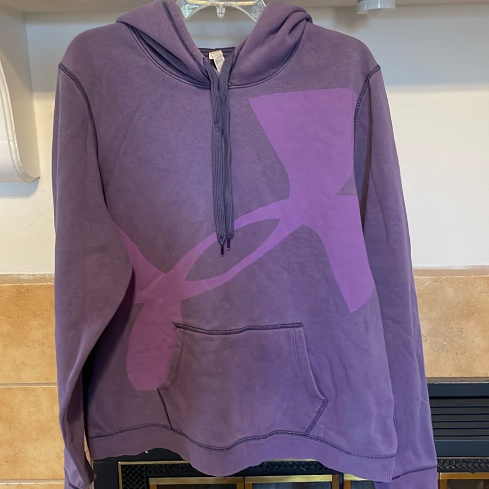Under Armour Women’s Logo Hoodie (size XL)